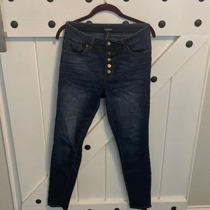 D. Jeans Brand button fly jeans size 6 EUC